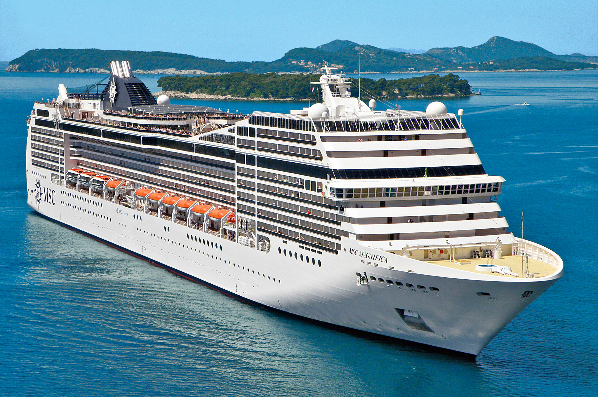 i1-msc-magnifica-1667-20191009.jpg