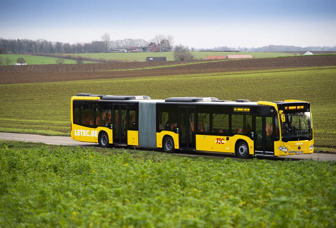 Gelenkbusse im gelben Trikot: Mercedes-Benz liefert 129 Citaro G hybrid an das belgische Unternehmen TEC Group 