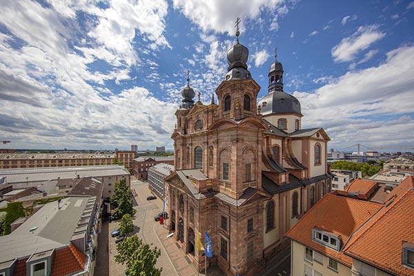 mannheim_kultur--und-festivalstadt_jesuitenkirche_stadtmarketing-mannheim-gmbh_achim-mende_95.jpg